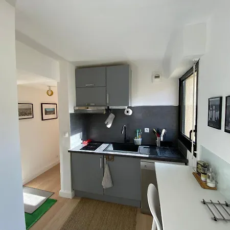 Blue Artist Flat Apartment *